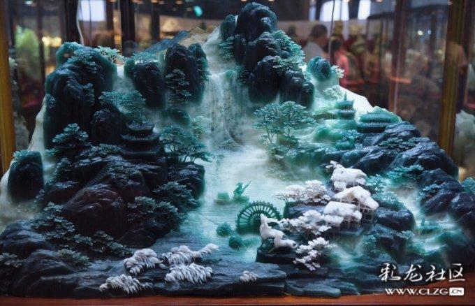 小鹏X9未来感比例姿态，“方盒子”造型霸气酷炫